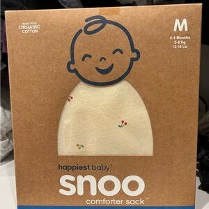 NWT SNOO Sleep Comforter Sack
Butter Yellow Cherries / Medium